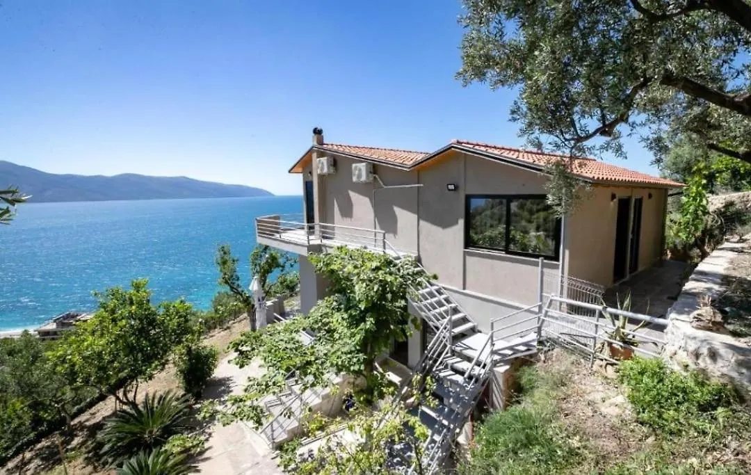 Villa Del Mar Kanine 0*,  Albania